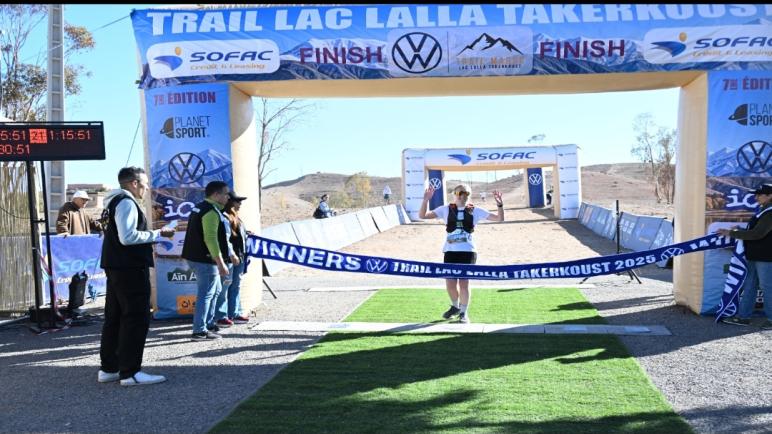 TRAIL LAC LALLA TAKERKOUST…UN VAINQUEUR. LE RESPECT DE L’ENVIRONNEMENT